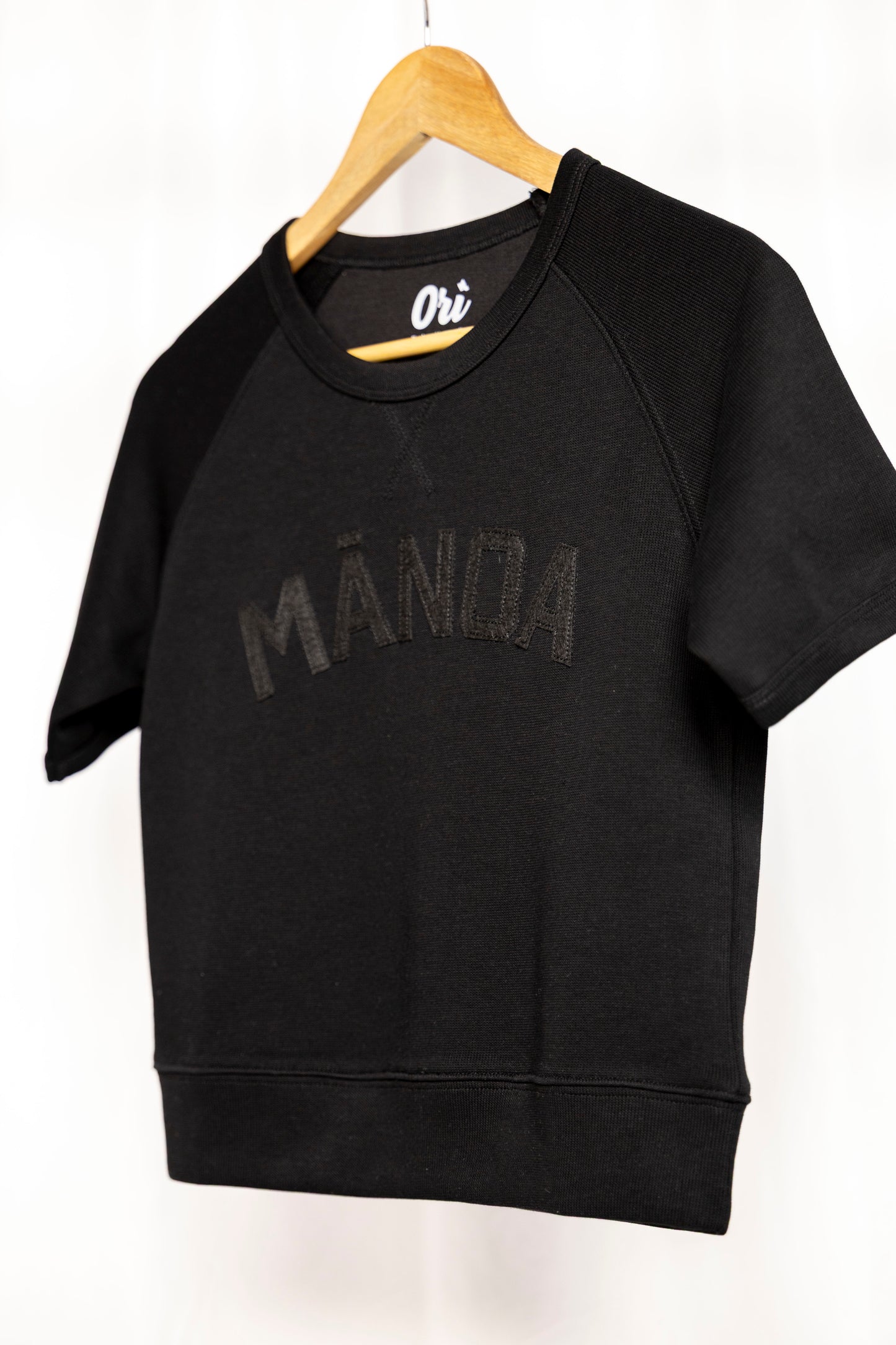 Manoa Raglan Shirt